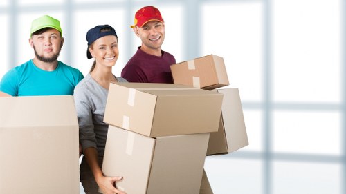 Moving day preparation and unloading service for Uxbridge customers